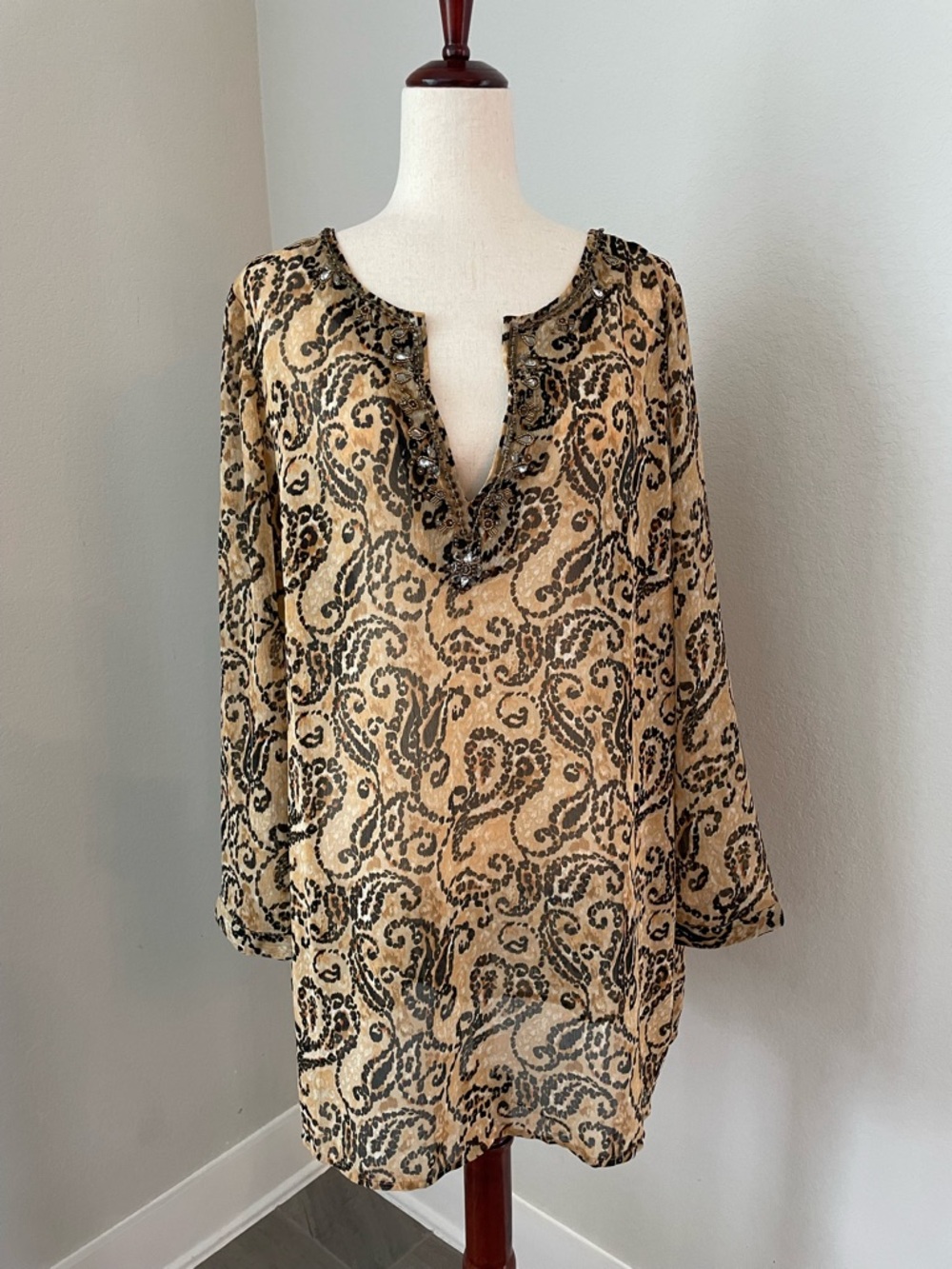 Chicos Tunic Paisley Animal Print Sheer Beaded Blouse Details Size 3